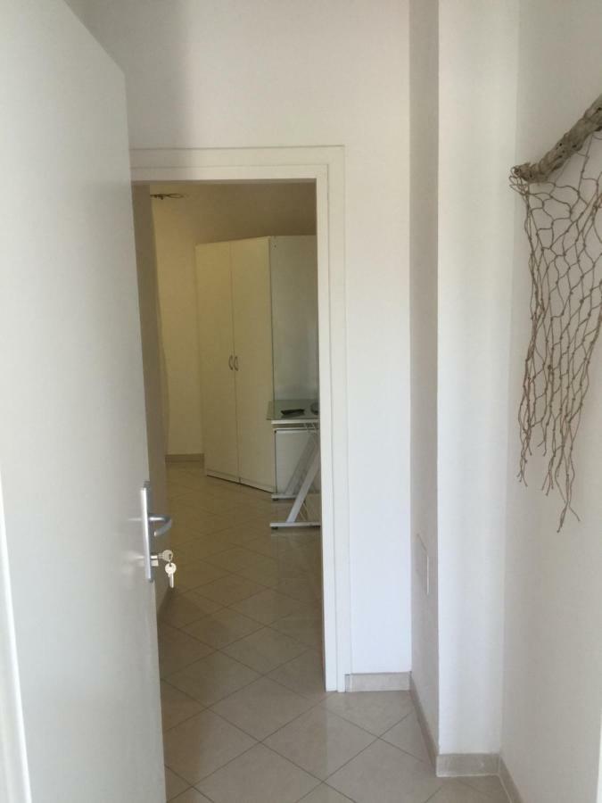 Apartmani Irena Jezevac Veglia Exterior foto